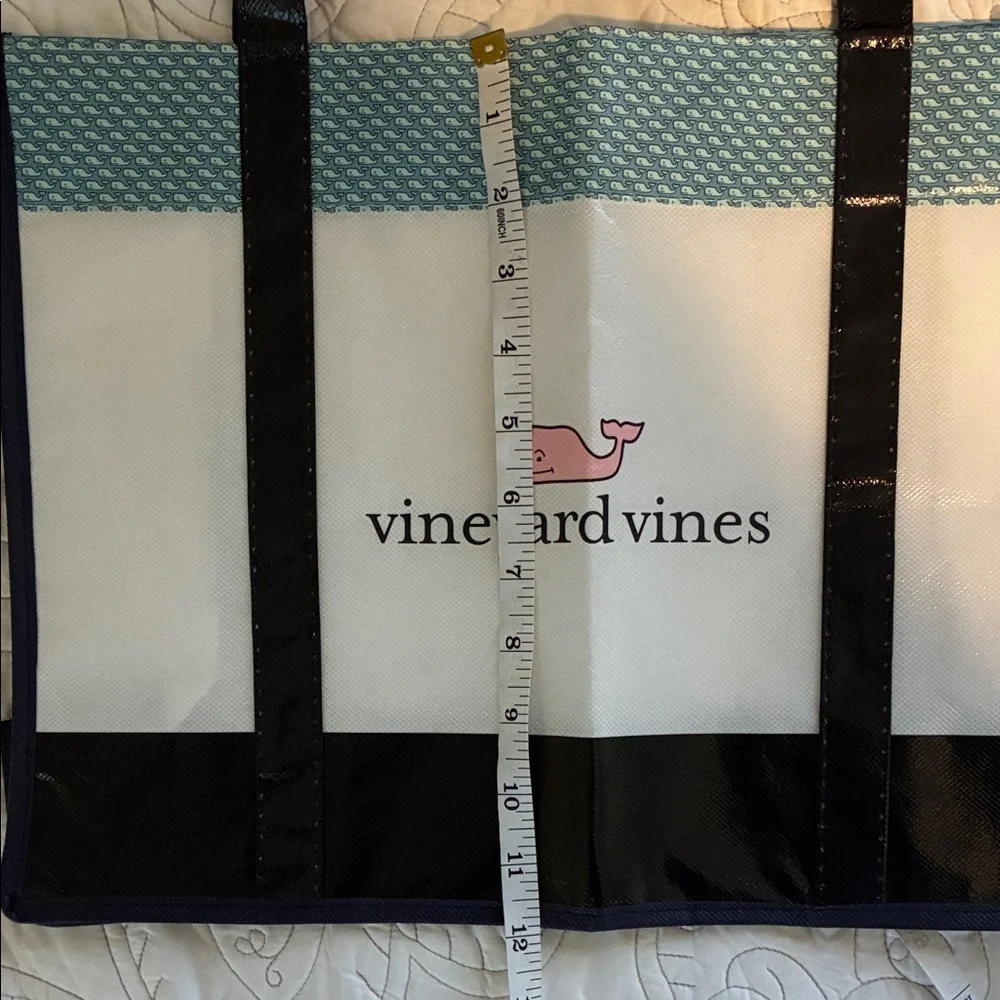 Vineyard Vines Medium Reusable Tote Shopping Bag